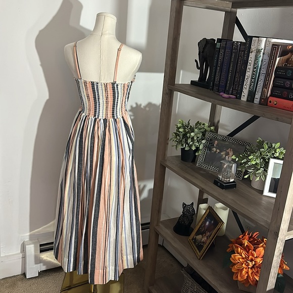 Lilah Dress - Picture 6 of 12